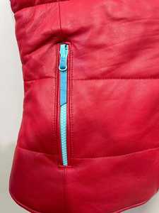 Gilet matelassé rouge sans manches pour femme, fermeture éclair, col montant, couleur unie, doudoune d'hiver en polyester - Product Image 6