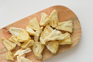 Snack de Piña Liofilizada Crujiente para Venta al por Menor y Cafeterías Modernas - Product Image 6