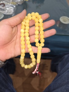 ลูกประคำเรซิ่นทำมือเพ้นท์ลายอิสลาม พร้อมพู่ห้อย สำหรับการสวดมนต์ประจำวัน งานฝีมือมาดิฮะ - Product Image 2
