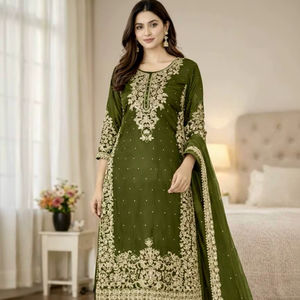 手工制作的现代民族风仿乔其纱亮片女式沙拉拉长裤，适合排灯节婚礼派对，适合春夏秋冬各种场合。 - Product Image 1