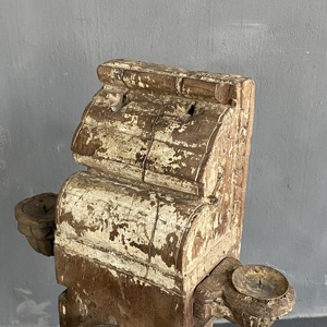 Candelabro de Madera Tallado a Mano Antiguo - 87cm, Candelabro Arquitectónico Indio Vintage, Decoración Rústica de Madera de Teca para Piso - Product Image 3