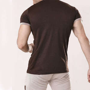 Ensemble de survêtement sportif pour homme, respirant, logo personnalisé, uni, été, fitness, poches latérales, séchage rapide, léger, haute qualité - Product Image 4