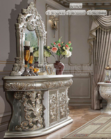 Ensemble de meubles de chambre à coucher de luxe en teck sculpté, design époustouflant couronne argentée, style moderne, taille personnalisée, sur mesure
