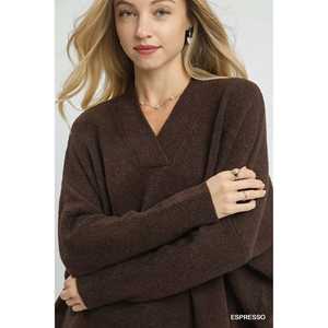 เสื้อสเวตเตอร์คอวีของผู้หญิงพร้อมขอบกว้าง - Product Image 3