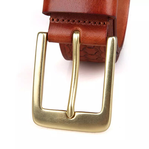 Ceinture décontractée en cuir véritable PRIMEFIELD ENTERPRISES, couleur unie, boucle ardillon en cuir de vachette, style robuste et durable - Product Image 2