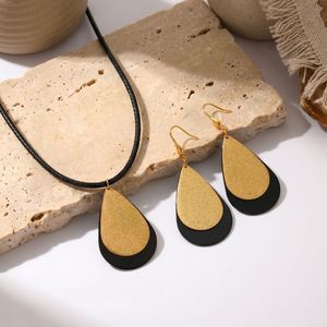 Ensemble de bijoux tendance en acier inoxydable noir en forme de goutte d'eau pour fête, fiançailles, cadeau avec emballage personnalisé - Product Image 2