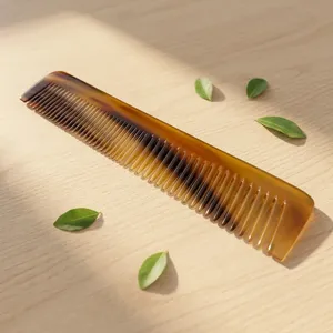Peigne à cheveux et à barbe artisanal en corne naturelle, antistatique, à dents larges et fines, pour coiffure et barbier - Product Image 2