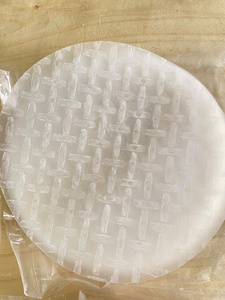 Proveedor Mayorista de Papel de Arroz Premium que Ofrece Envolturas Suaves y Flexibles para Rollitos Primavera Frescos y Fritos - Product Image 4