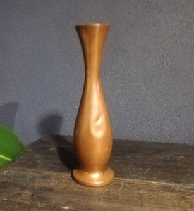 Vase de table en laiton fait main, design minimaliste, forme ronde, pour présentation florale, vase décoratif doré, vase de sol moderne - Product Image 2