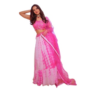 Lehenga Choli Tenue de mariage et de fête traditionnelle indienne Meilleur fournisseur de prix de Surat High on Demand Ladies - Product Image 1