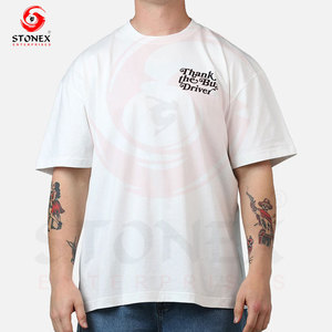 T-shirt graphique streetwear surdimensionné pour homme 100 % coton, d'inspiration vintage, coupe ample, respirant et écologique, design personnalisable - Product Image 1