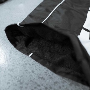 Pantalones Deportivos Personalizados de Nylon con Rayas, Ligeros, Anchos, de Pierna Ancha, con Impresión Serigráfica, de Secado Rápido para Hombre - Product Image 4