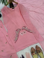 Baju Salwar Tradisional Wanita India dan Pakistan yang Eksklusif Tersedia dengan Harga Grosir dari Eksportir India