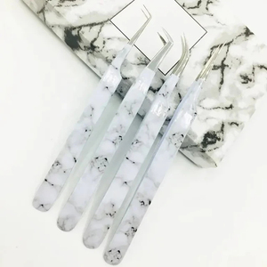 Pince à épiler pour extensions de cils, nouvelle conception, en acier inoxydable, couleur titane - Product Image 5