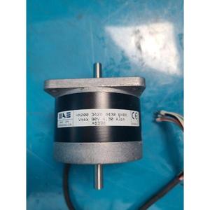 Moteur pas à pas hybride MAE HN200-3426-0430 BX08 - Équipements et pièces semi-conducteurs d'occasion de renommée mondiale - Product Image 5