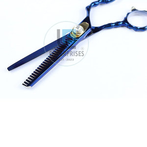 Ciseaux de coiffure professionnels en acier inoxydable avec logo personnalisé, antidérapants, durables, nouvelle arrivée 2026, en stock - Product Image 5
