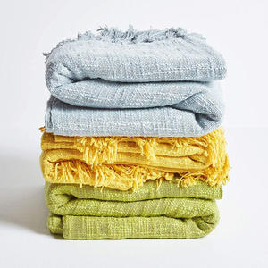 Jeté de canapé décoratif en coton avec détail tissé à rayures colorées et frange à pompon fabriqué en Inde pour les acheteurs à l'exportation - Product Image 6