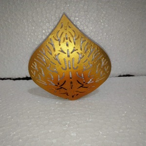 Iron <b>Gold</b> Color Metal Leaf Candle Holder Home Decor Item for Living Room Dining Room, <b>Bedroom</b>, Home Office and for Gift Purpose - Product Image 1