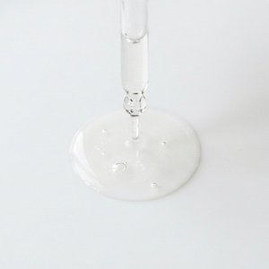 Sérum Visage Booster à l'Acide Hyaluronique et au Fenouil – Régénération Cellulaire Avancée, Anti-Rides, Raffermissant, Éclaircissant et Hydratant - Product Image 4
