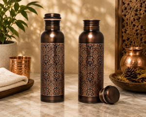 Cadeau de luxe pour les amateurs de boissons : Thermos en cuivre à motif floral avec couvercle, bouteille d'eau portable pour les voyages, bouteille pour la satisfaction des clients. - Product Image 6