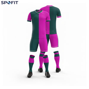 Uniformes de Fútbol Personalizados al por Mayor para Niños y Jóvenes, con Logotipo y Números Impresos, Manga Corta, 100% Poliéster, Secado Rápido - Product Image 4