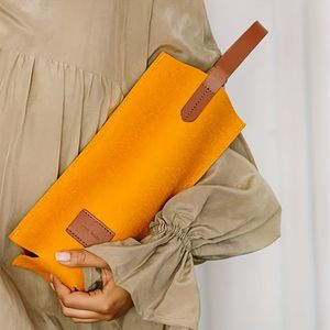 8 Bolsas de Fieltro Resistentes para Botellas de Vino con Asas Marrones, Porta Botellas Individuales Portátiles para Picnics, Campamentos y Fiestas - Product Image 6