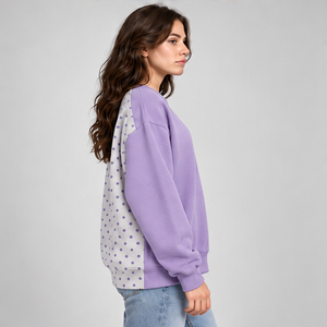 Sweat-shirt ras du cou à pois bicolore lavande et gris clair pour femme, à manches longues et poignets côtelés, vente en gros - Product Image 4