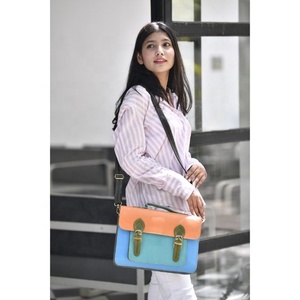 LW Design Casual Unisex Messenger Bag Genuine Leather <b>Small</b> Cross-Body Shoulder <b>Handbag</b> 2 Colors for Unisex - Product Image 5
