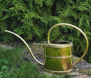 Arrosoir de jardin en métal élégant, outil de jardinage parfait pour arroser les plantes de balcon, les herbes et les fleurs - Product Image 1