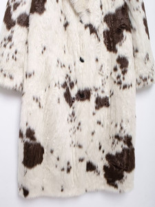 Abrigo largo de piel sintética de zorro para mujer, con estampado de vaca, de lujo, cálido, de felpa, para otoño e invierno, con acabado lavado a la moda - Product Image 6