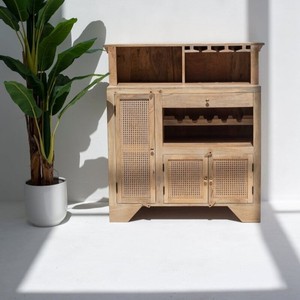Armoire en bois Vandana Arista Sierra pour des intérieurs et extérieurs modernes et élégants - Product Image 6