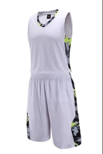 Ensemble de maillot de basket-ball unisexe rouge, manches courtes, col en V, polyester respirant, pour adultes, toutes saisons, taille élastique à l'avant - Product Image 5