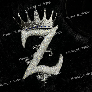 จี้รูปตัวอักษร Z ประดับเพชรโมอิสซาไนต์ทรงมงกุฎ สไตล์ฮิปฮอป สร้อยคอแบบมีประกายระยิบระยับ  งานสั่งทำพิเศษ  เครื่องประดับเงินแท้ 925 ชุบโรเดียม เหมาะสำหรับงานปาร์ตี้ - Product Image 1