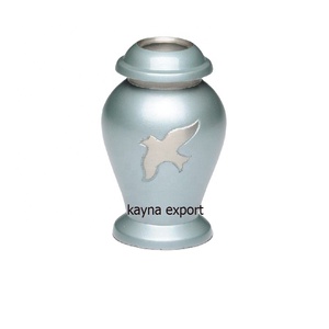 โกศบรรจุอัฐิขนาดเล็กแบบอเมริกันยี่ห้อ KAYNA EXPORT รุ่น Doves สีตามสั่ง ความจุ 3 คิวบิกอินช์ ย่อยสลายได้ทางชีวภาพสำหรับการฝังศพ - Product Image 1