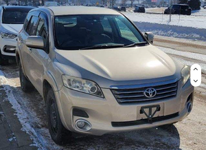Vanguard 2.0L 2014 d'occasion, SUV de luxe à quatre roues motrices, conduite à gauche/droite, en bon état avec intérieur sombre et luxueux, à vendre - Product Image 5