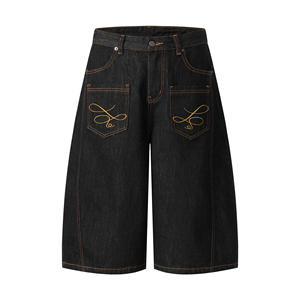 Fabricant de shorts en jean pour hommes en gros – Shorts amples en denim délavé léger pour l'été, style streetwear, pour marques e-commerce - Product Image 5