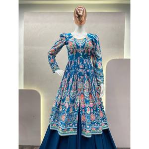 Conjuntos de Diseñador para Mujer, Hermoso Lehenga con Top Estampado, Estilo Elegante de Diseñador - Product Image 1
