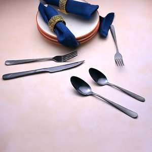 ชุดช้อนส้อมมิดไนท์ ซิลเวอร์แวร์ คอลเลคชั่นมีดสำหรับมื้อค่ำสุดหรู - Product Image 4
