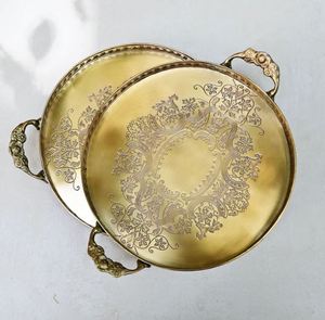 ทำจากทองเหลืองคุณภาพสูงพร้อมการเคลือบทองโบราณ ถาดนี้ทั้งทนทานและมีความสวยงาม - Product Image 6