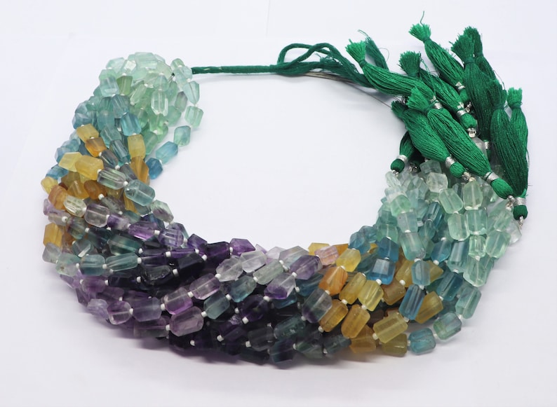 เช่นเดียวกับรูปภาพ