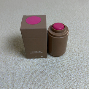 En stock Haili Stick crème haute pigmentation double usage lèvres et menton pour blush effet taches de rousseur/freckles 10 couleurs longue tenue - Product Image 5