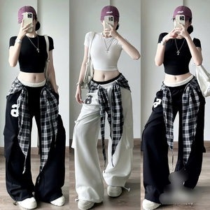 Conjunto de dos piezas largo para verano, ropa deportiva para mujer, moda natural, lavable, embalaje personalizado del fabricante de Vietnam - Product Image 2