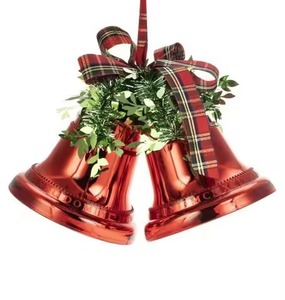 Elegante Adorno de Campana Navideña con Detalles Metálicos para Decoración Navideña Contemporánea - Product Image 2