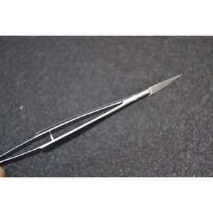 Tijeras para Cutículas de Alta Calidad, Ligeras, Reutilizables y Ecológicas, Tijeras Curvas de Acero Inoxidable con Punta Negra para Cejas - Product Image 5