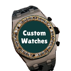 Precioso nuevo reloj de moissanita de muñeca Hip Hop de moda para hombres hecho con diamantes redondos de corte brillante y banda de goma verde - Product Image 1