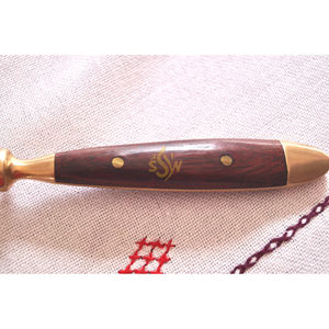 Servidor de Pastel Premium con Diseño Único en el Mango, Perfecto para Fiestas de Cumpleaños y Celebraciones, Ideal para Mesa y Regalos, de la India - Product Image 4