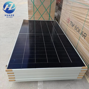 550W 590W 650W 700 Watt Solarmodul <span class=keywords><strong>PV</strong></span>-Modul Schwarzer Rahmen Doppelglas Topcon Halbzellen Dachsystem Tier 1 Mono-Solarmodule - Product Image 1