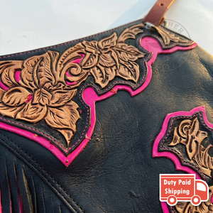 Pantalones de montar de cuero estilo western para mujer con flecos rosas y negros, bordado de cruz y grabado floral – Pantalones de equitación personalizados para vaqueras - Product Image 4