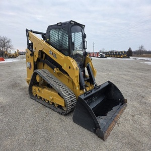 Chargeuse compacte sur chenilles CAT 275 de qualité supérieure, construction robuste, prix abordable, livraison rapide disponible - Product Image 1