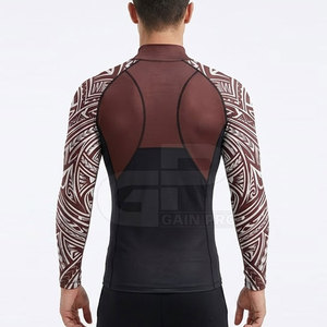 Maillot de compression pour le football, conçu pour la course, l'entraînement physique et la préparation des matchs de football. - Product Image 5